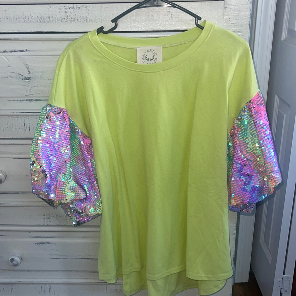Women's blouse
